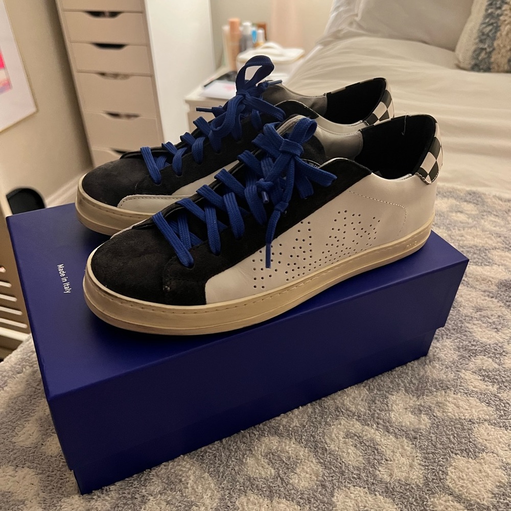P448 Sneakers